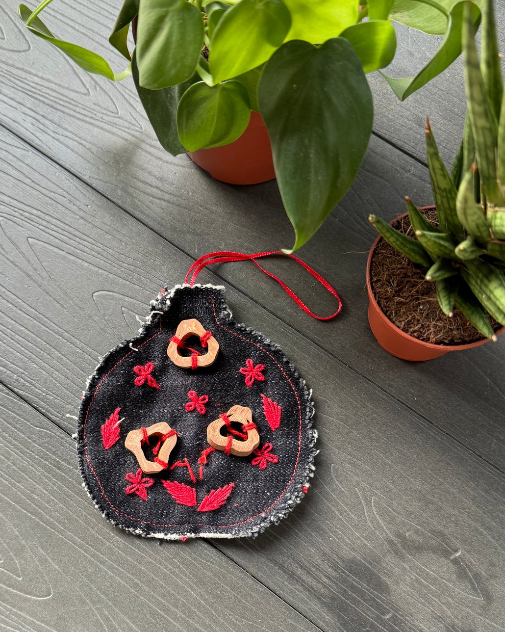 Pili Shell Ornaments (Set of 6)